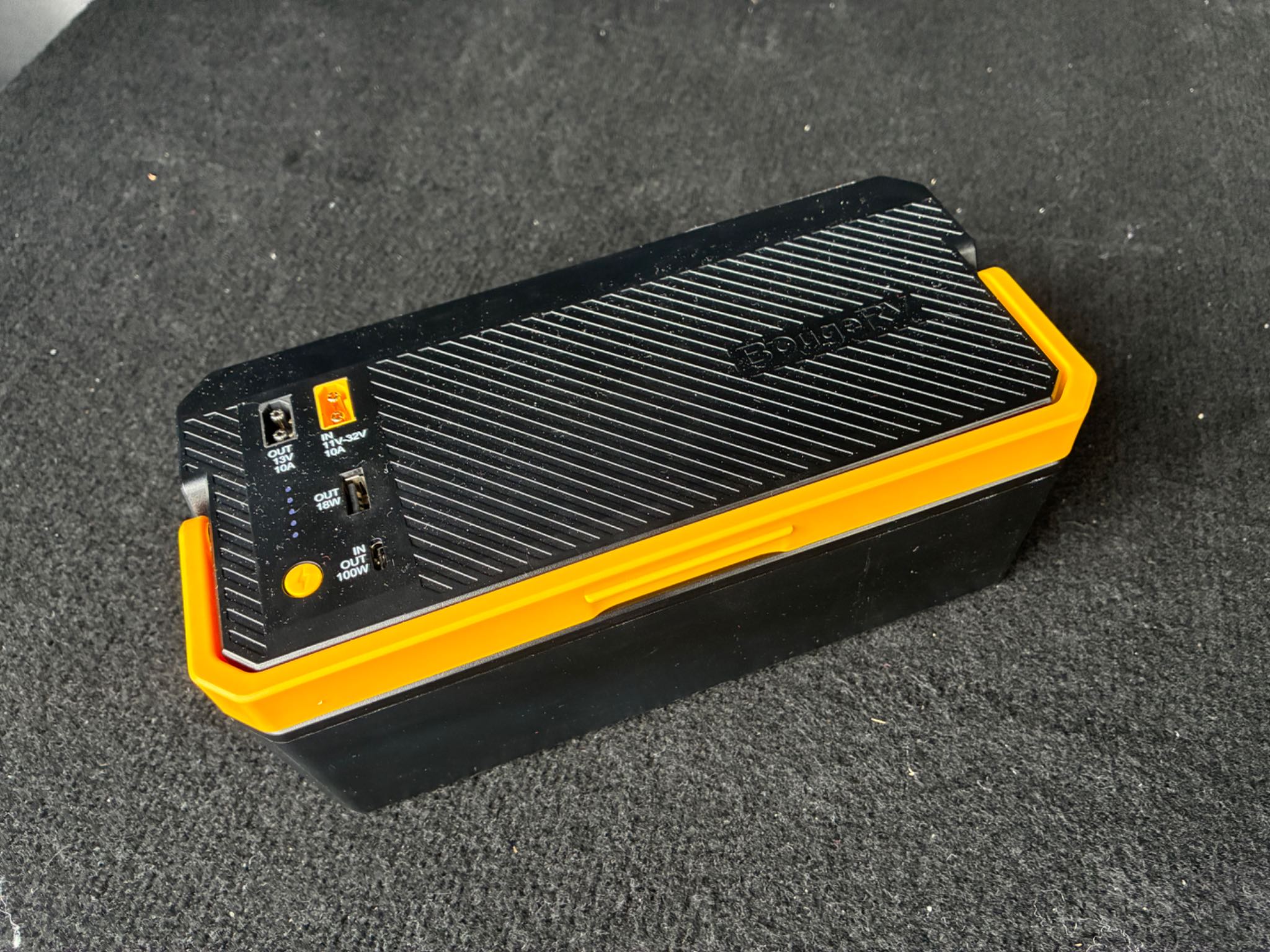 BougeRV CRD2 V2.0に付属するリン酸鉄リチウムイオンバッテリー