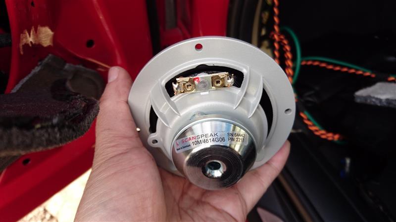 スキャンスピークの10cmミッドドライバー