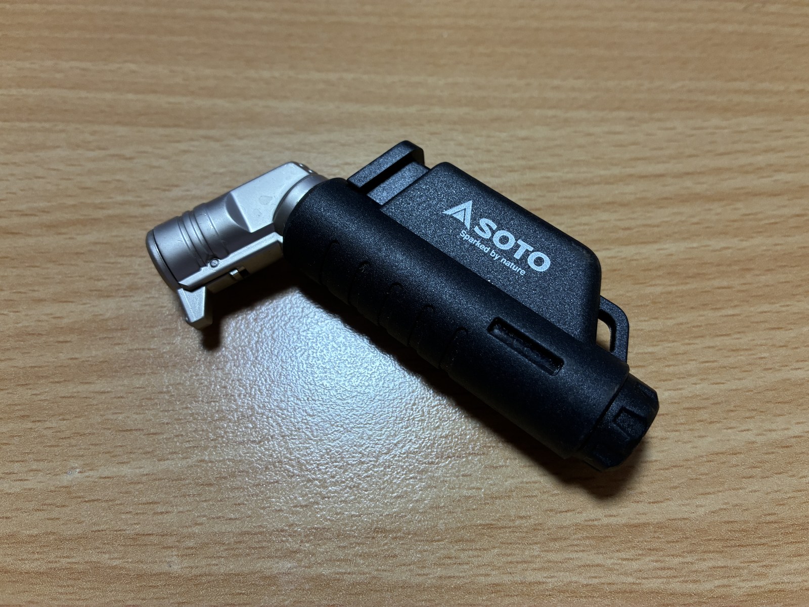 固着したボルトを炙るために買ったSOTOのトーチバーナー
